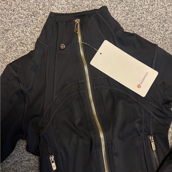 lululemon athletica Black Women's Define Set - Picture 4 of 5